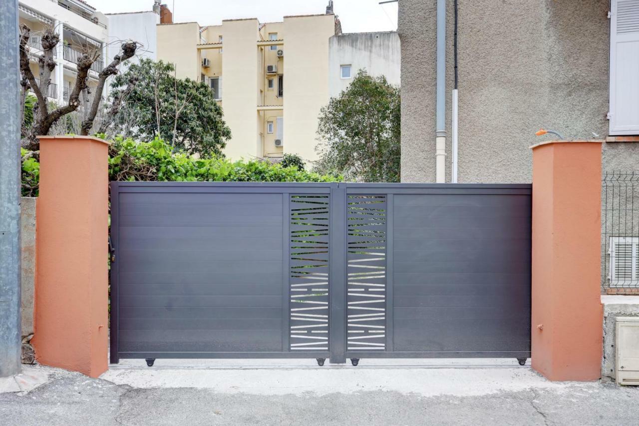 L'Amandine ,45 M2 Terrasse Et Garage Centre Ville Saint-Raphaël Exterior foto